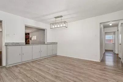 3009 W 11th Street, Irving, TX 75060 - Photo 9