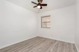 3009 W 11th St, Irving, TX 75060 - Photo 29