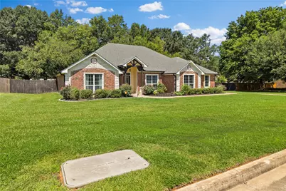 209 Morningstar Drive, Longview, TX 75605 - Photo 5
