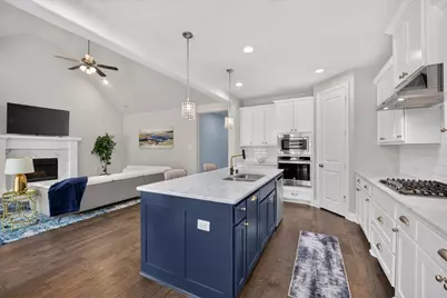 713 Sandbox Drive, Little Elm, TX 76227 - Photo 15