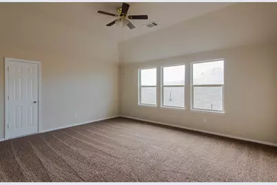 1512 Cockatiel Drive, Little Elm, TX 75068 - Photo 9