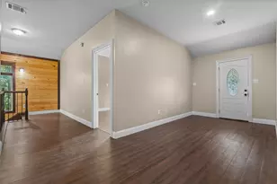 3030 Weisenberger Dr, Dallas, TX 75212 - Photo 15