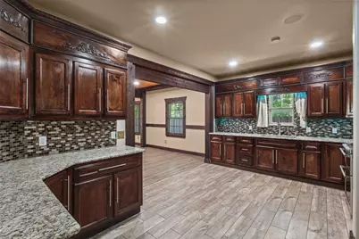 3030 Weisenberger Drive, Dallas, TX 75212 - Photo 11