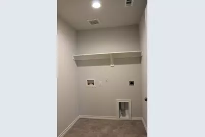 708 Spaulding Street, Justin, TX 76247 - Photo 13