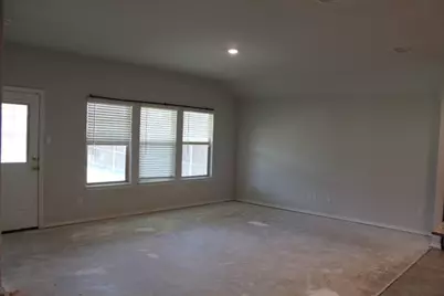 708 Spaulding Street, Justin, TX 76247 - Photo 7