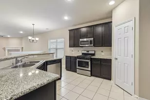 1916 Megan Creek Dr, Little Elm, TX 75068 - Photo 5