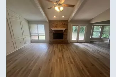 934 Robinwood Drive, Arlington, TX 76017 - Photo 3
