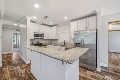 570 Armadillo Court, Granbury, TX 76049 - Photo 7