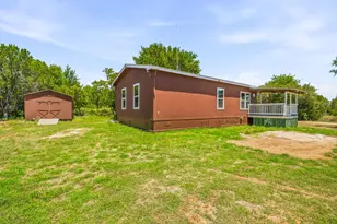 570 Armadillo Ct, Granbury, TX 76049 - Photo 23