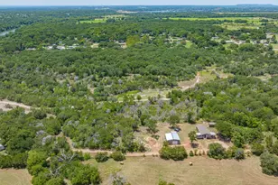 570 Armadillo Ct, Granbury, TX 76049 - Photo 37