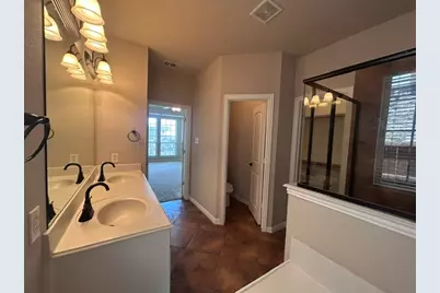 3004 Hereford Drive, Lewisville, TX 75056 - Photo 17
