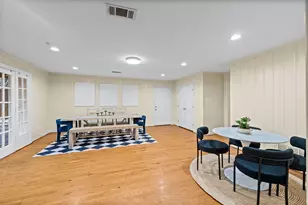 6806 Royal Ln, Dallas, TX 75230 - Photo 15