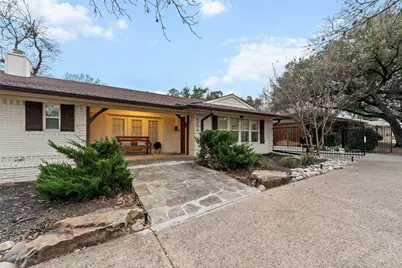6806 Royal Lane, Dallas, TX 75230 - Photo 3