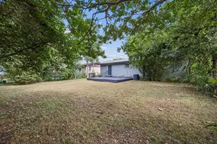 2332 Hartline Dr, Dallas, TX 75228 - Photo 15