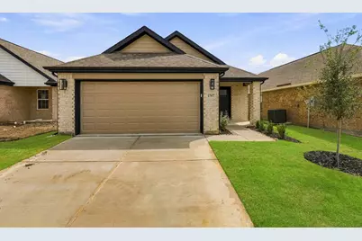 1707 Acts Lane, Ennis, TX 75119 - Photo 1