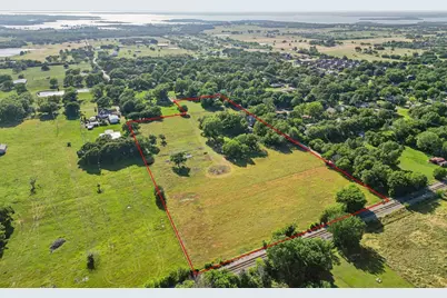 405 W Clifton Street, Pilot Point, TX 76258 - Photo 23