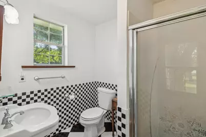 405 W Clifton Street, Pilot Point, TX 76258 - Photo 19