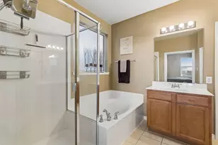 468 Willowlake Dr, Little Elm, TX 75068 - Photo 23