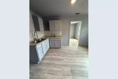 4805 Collins Avenue, Dallas, TX 75210 - Photo 3