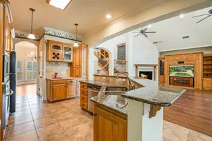 5809 Nutcracker Dr, Granbury, TX 76049 - Photo 15