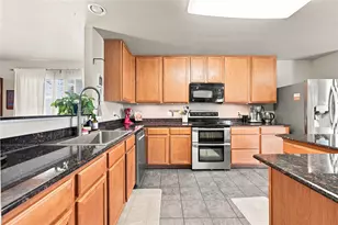 212 Cheyenne Dr, Waxahachie, TX 75165 - Photo 5