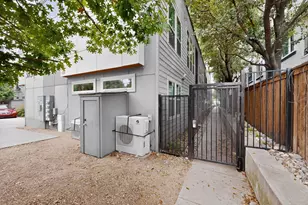 3170 Carmel St, Dallas, TX 75204 - Photo 37