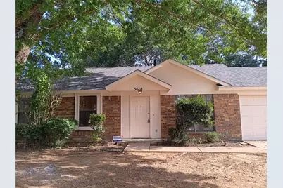 3618 Wentworth Drive, Arlington, TX 76001 - Photo 1