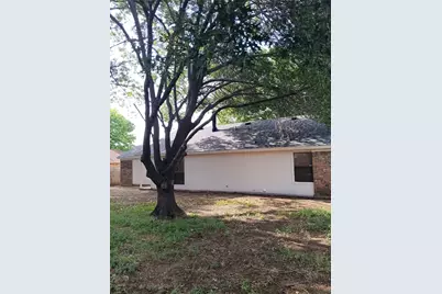 3618 Wentworth Drive, Arlington, TX 76001 - Photo 5