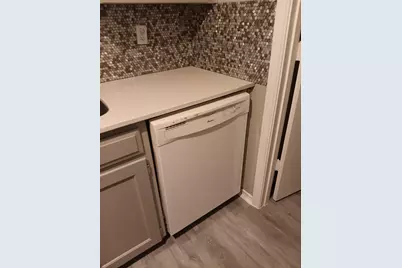 3618 Wentworth Drive, Arlington, TX 76001 - Photo 9