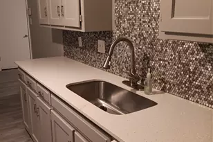3618 Wentworth Dr, Arlington, TX 76001 - Photo 7