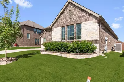 1215 Alderwood Drive, Justin, TX 76247 - Photo 3