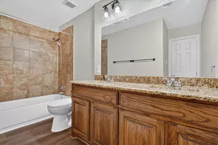 624 Hallvale Dr, White Settlement, TX 76108 - Photo 17