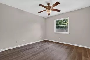 624 Hallvale Dr, White Settlement, TX 76108 - Photo 19