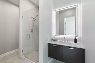 2900 McKinnon St, Dallas, TX 75201 - Photo 23