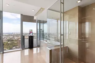 2900 McKinnon St, Dallas, TX 75201 - Photo 19