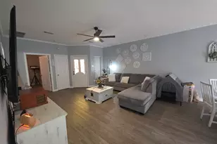 106 Callie Ln, Gun Barrel City, TX 75156 - Photo 3