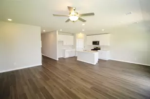 4208 Mountain Crk Dr, Farmersville, TX 75442 - Photo 5
