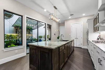 5606 La Foy Boulevard, Dallas, TX 75209 - Photo 11