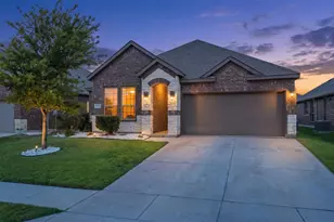2717 Ainsworth Rd, Aubrey, TX 76227 - Photo 1