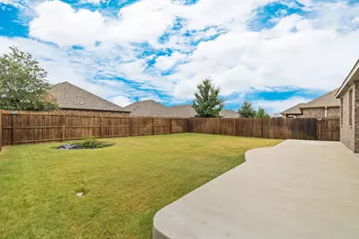 2717 Ainsworth Road, Aubrey, TX 76227 - Photo 33