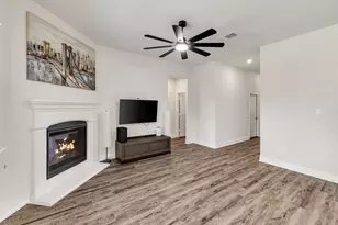 2717 Ainsworth Rd, Aubrey, TX 76227 - Photo 9