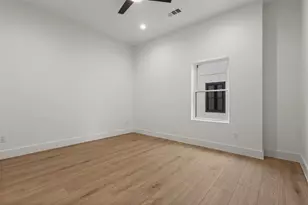 2203 Hondo Ave, Dallas, TX 75219 - Photo 23