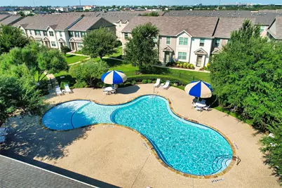 6900 Carrington Lane, Fort Worth, TX 76137 - Photo 3