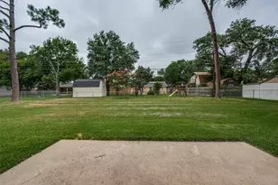 225 Glenn Dr, Hurst, TX 76053 - Photo 27