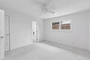 7124 Meadow Rd, Dallas, TX 75230 - Photo 25