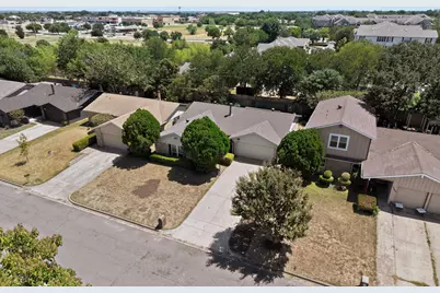 7305 Southridge Trail, Fort Worth, TX 76133 - Photo 3