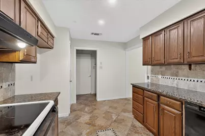7305 Southridge Trail, Fort Worth, TX 76133 - Photo 7