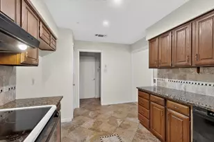 7305 Southridge Trail, Fort Worth, TX 76133 - Photo 7