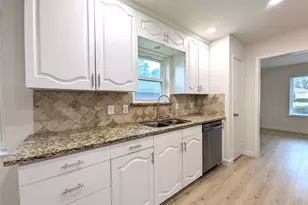 1400 Oakhill Dr, Plano, TX 75075 - Photo 17