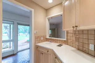 325 Elm Cove Dr, Abilene, TX 79605 - Photo 19
